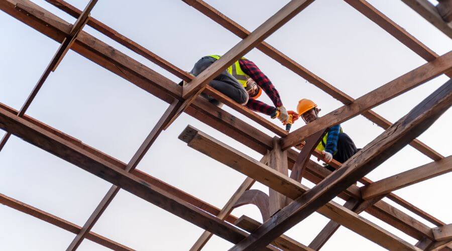 Expert Emergency Roof Repairs services in De Soto, KS